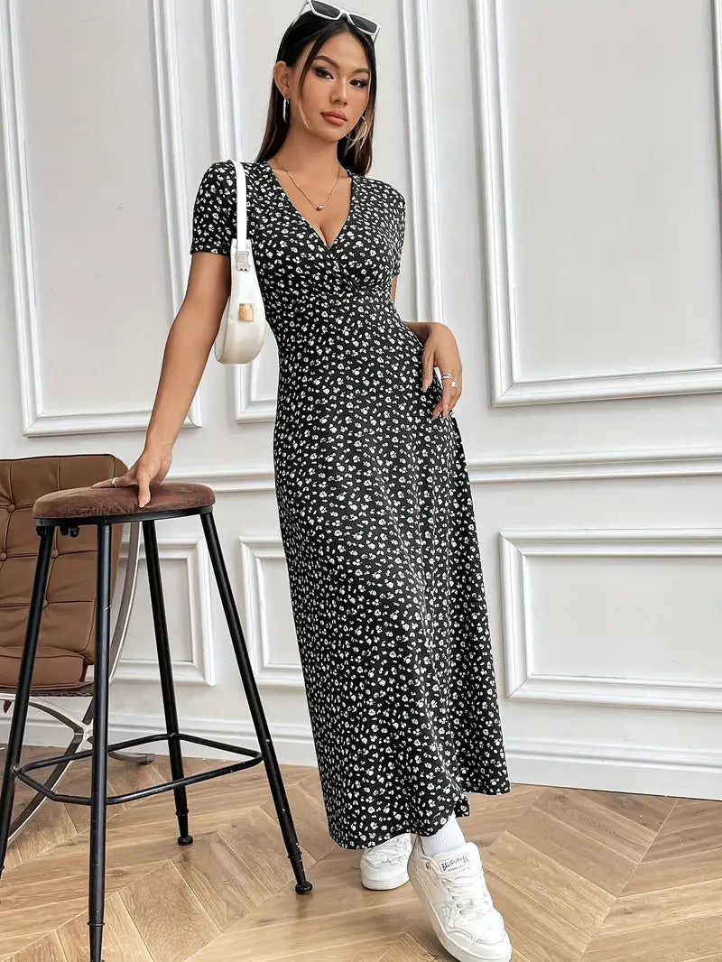 Nadine™ | Robe Fleurie Décolletée