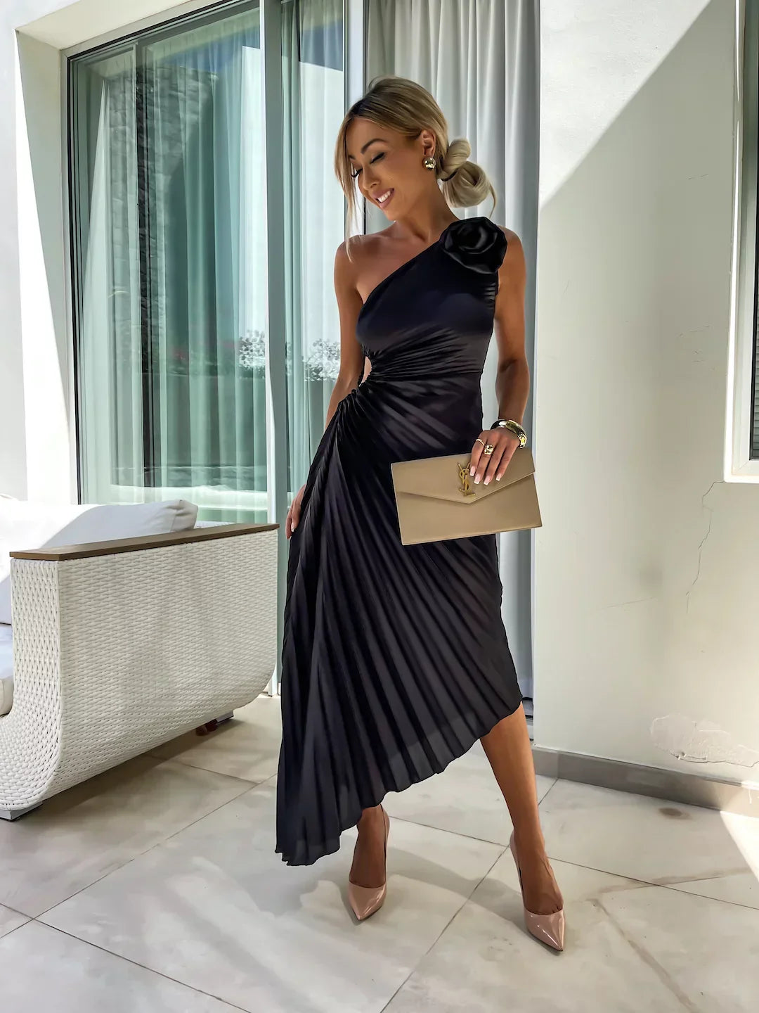 Lizbeth™ | Robe Épaules Dénudées à Fleurs