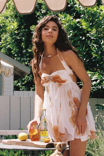 Éloane™ | Robe Mini Chiffon Fleurie