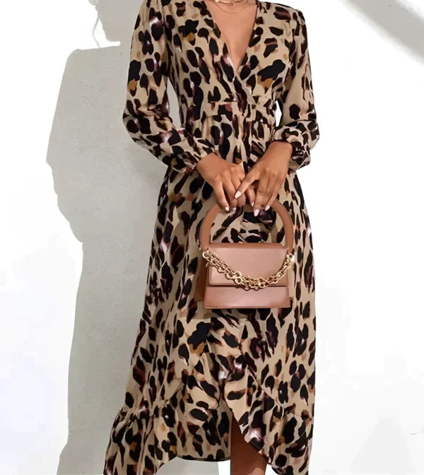 Lisandra™ | Robe Léopard à Encolure V