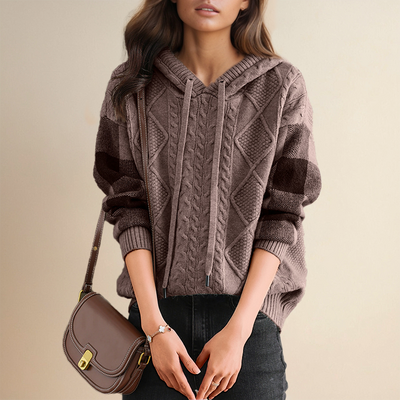 Emily™ | Pull à Capuche Torsadé