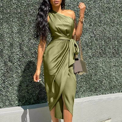 Eve™ | Robe Maxi Asymétrique en Soie avec Volants