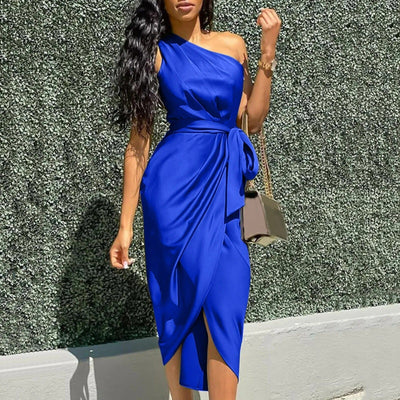 Eve™ | Robe Maxi Asymétrique en Soie avec Volants