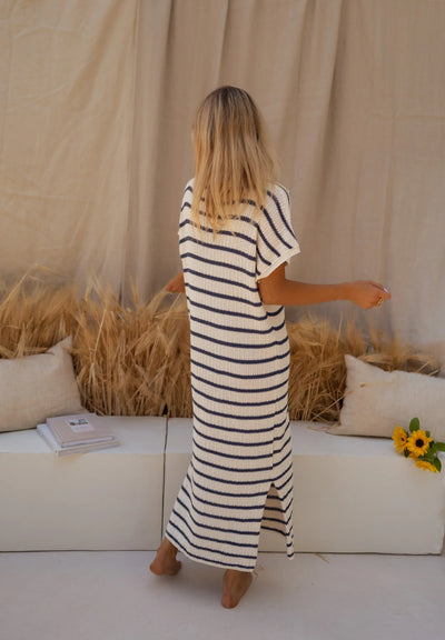 SOPHIA™ | LA ROBE EN MAILLE RAYÉE