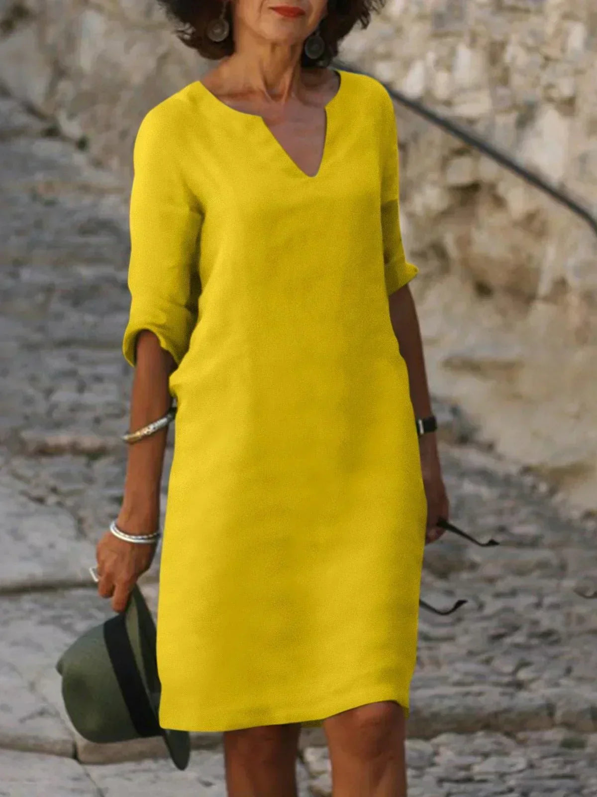 Nadine™ | Robe Élégante avec Décolleté en V